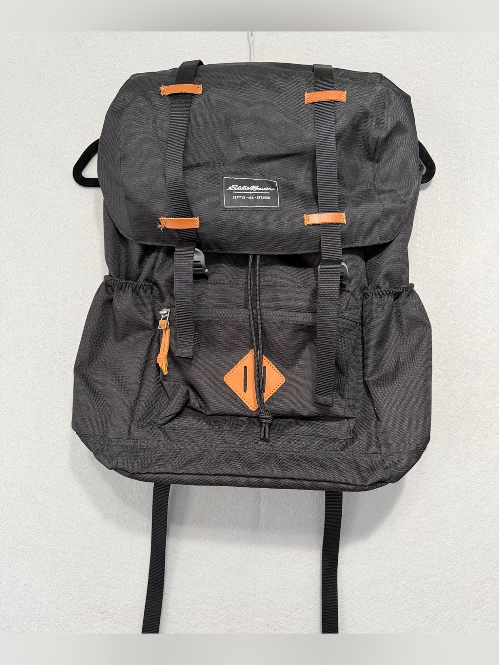 Eddie Bauer Black Hiking Daypack Backpack One Size Buckle Closure Padded Back